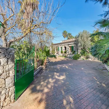 Moli Fora Terme In Pollensa By Js Willa